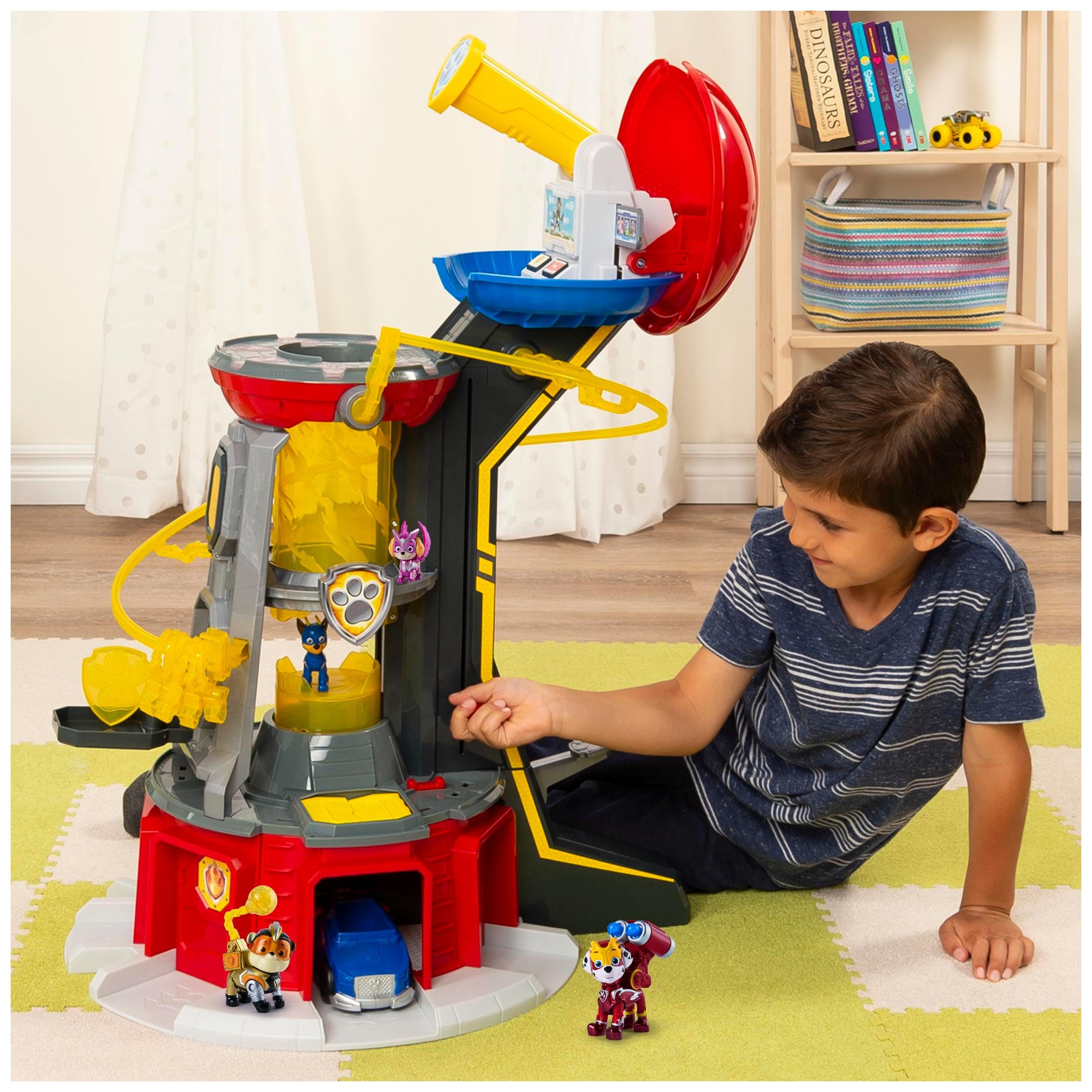 Playset Paw Patrol Mighty Lookout Tower with 4 Exclusive Figures and Vehicle - photo 6