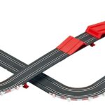 PAW Patrol slot car racing track set with Chase and Marshall jump ramp - vue 3