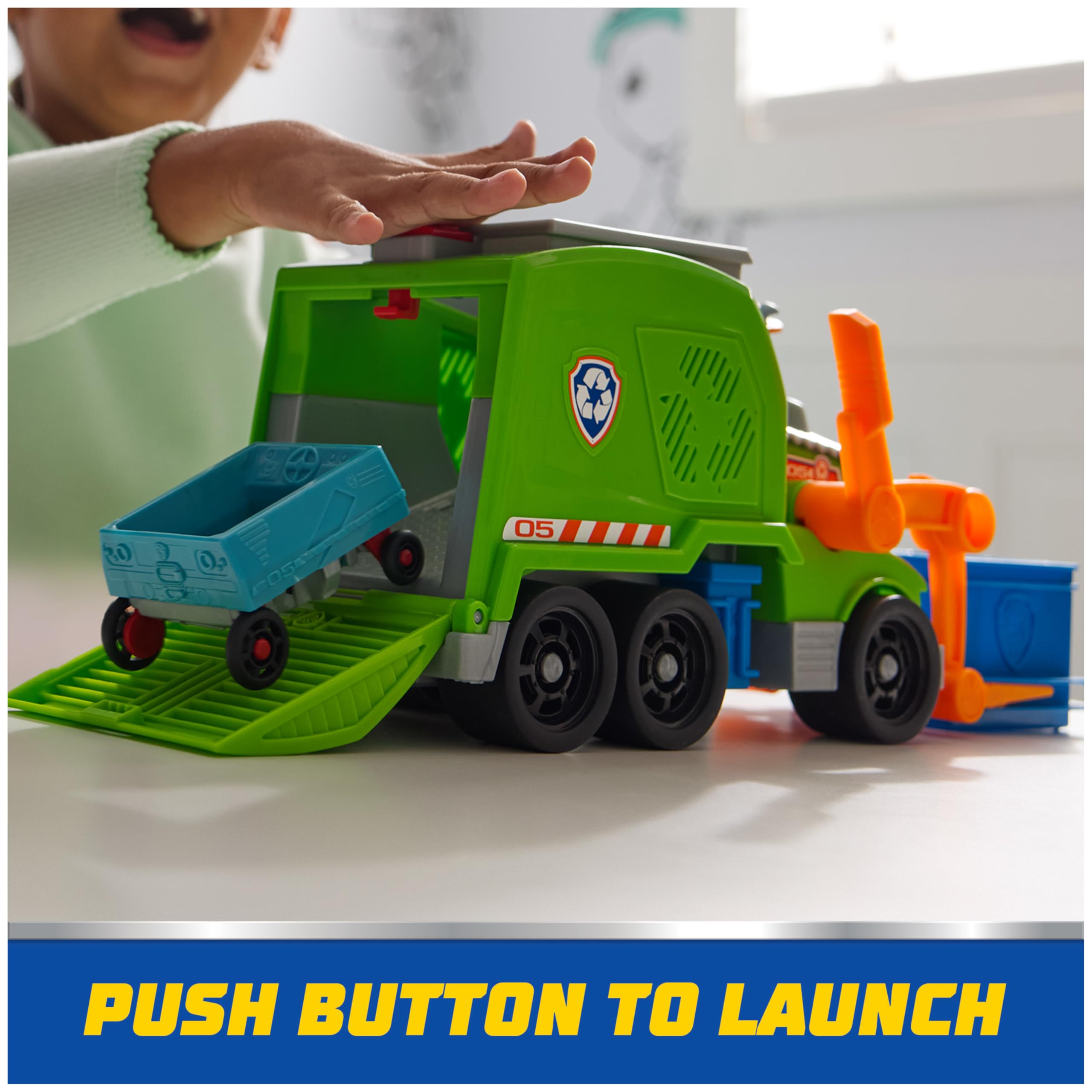 Paw Patrol Crush N Roll Recycling Truck with Rocky Action Figure - photo 6